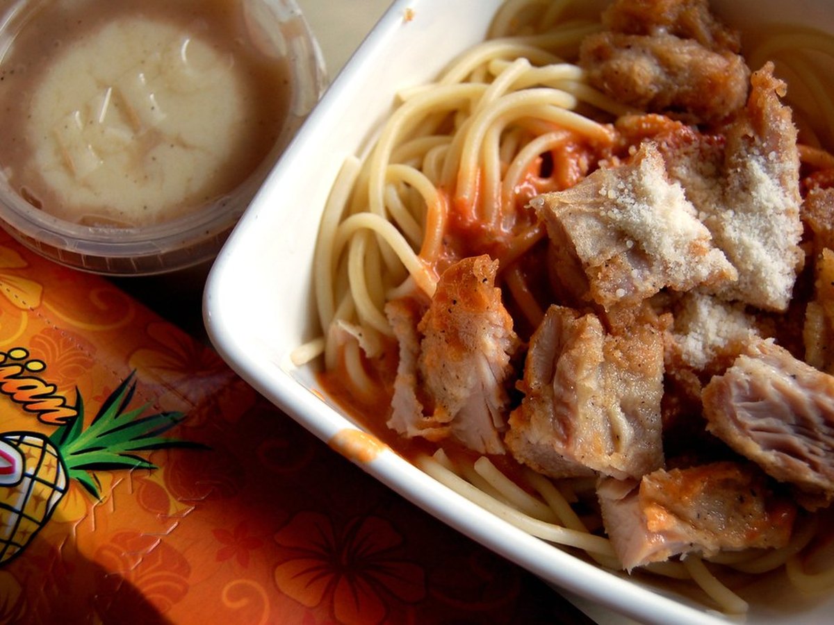 Metaxa-Sauce in der Pfanne