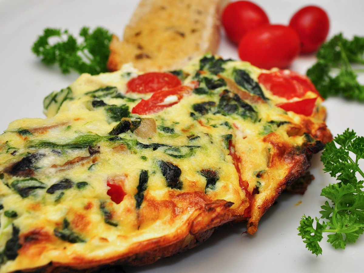 Spinat und zerbröselter Feta