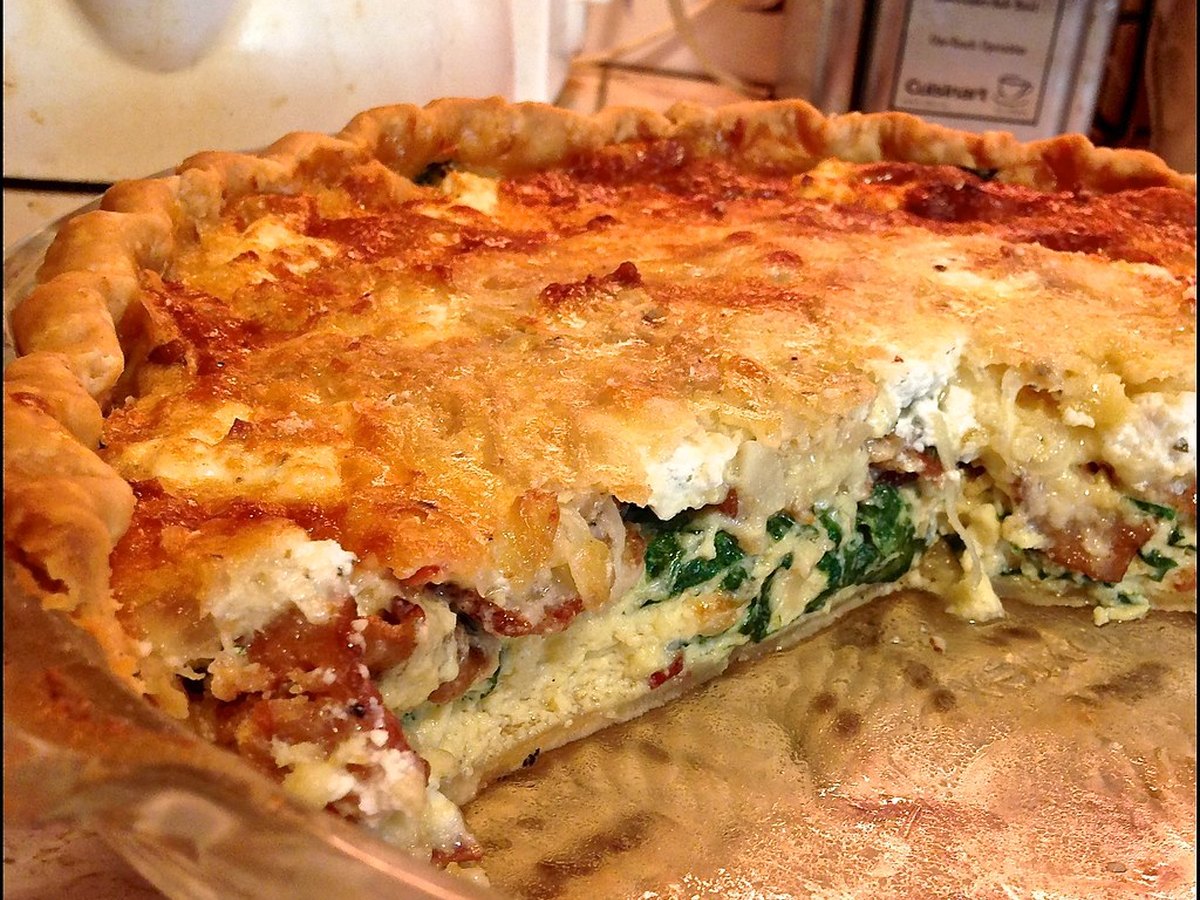 Schalotten, Knoblauch und Thymian in Butter