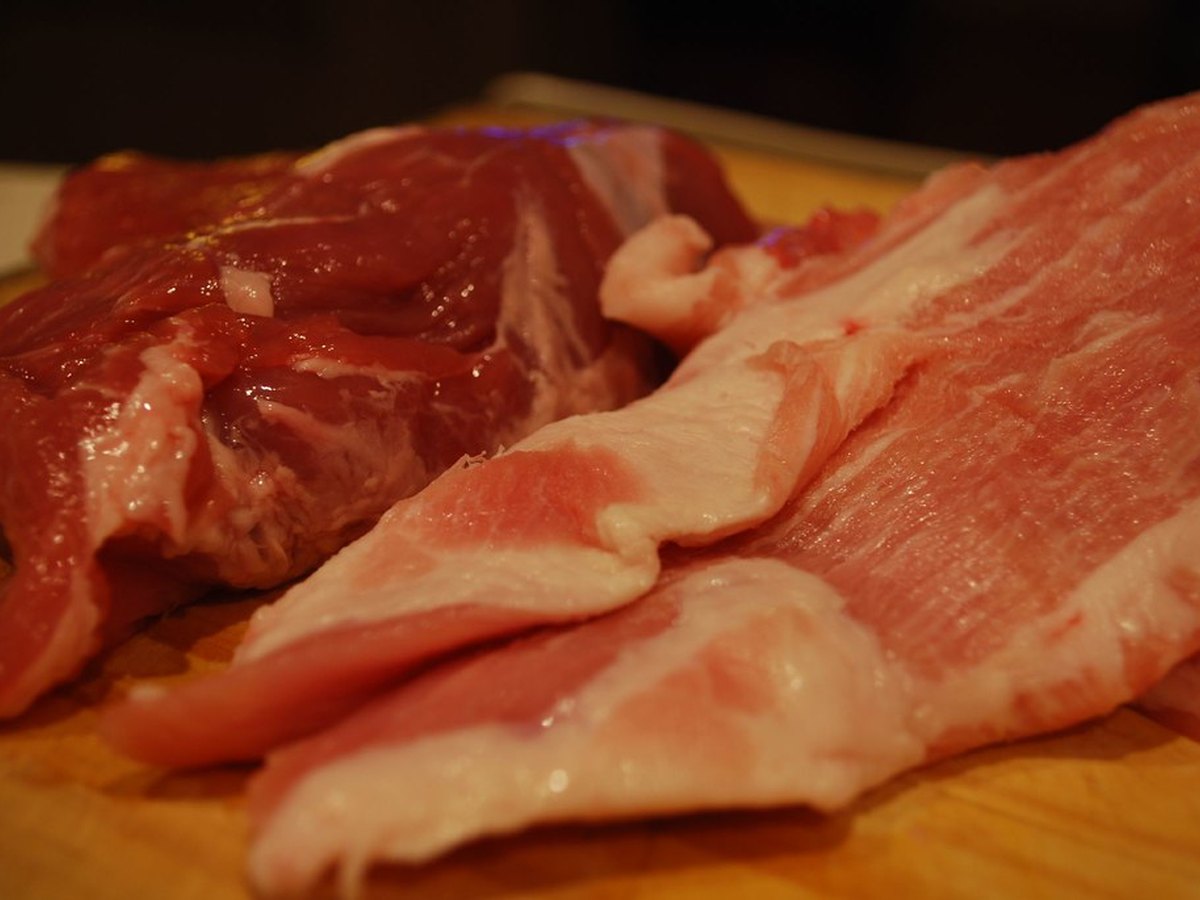 Schweinenackensteaks in Paprikamarinade
