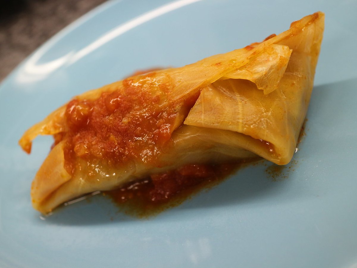 Kohlrouladen mit Sauce