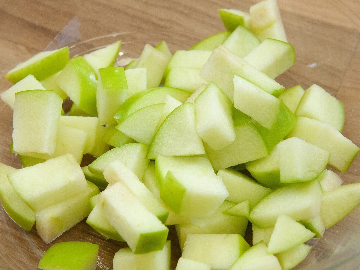 Apfelwürfel mit Zimt