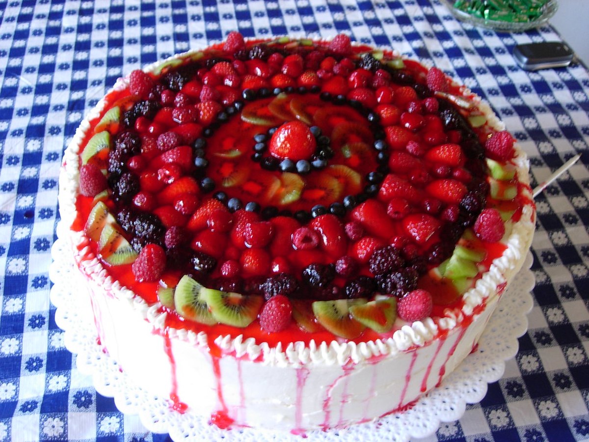Frische Beeren auf dem Käsekuchen